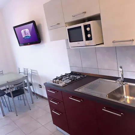 Apartment Modern With Pool-beahost *